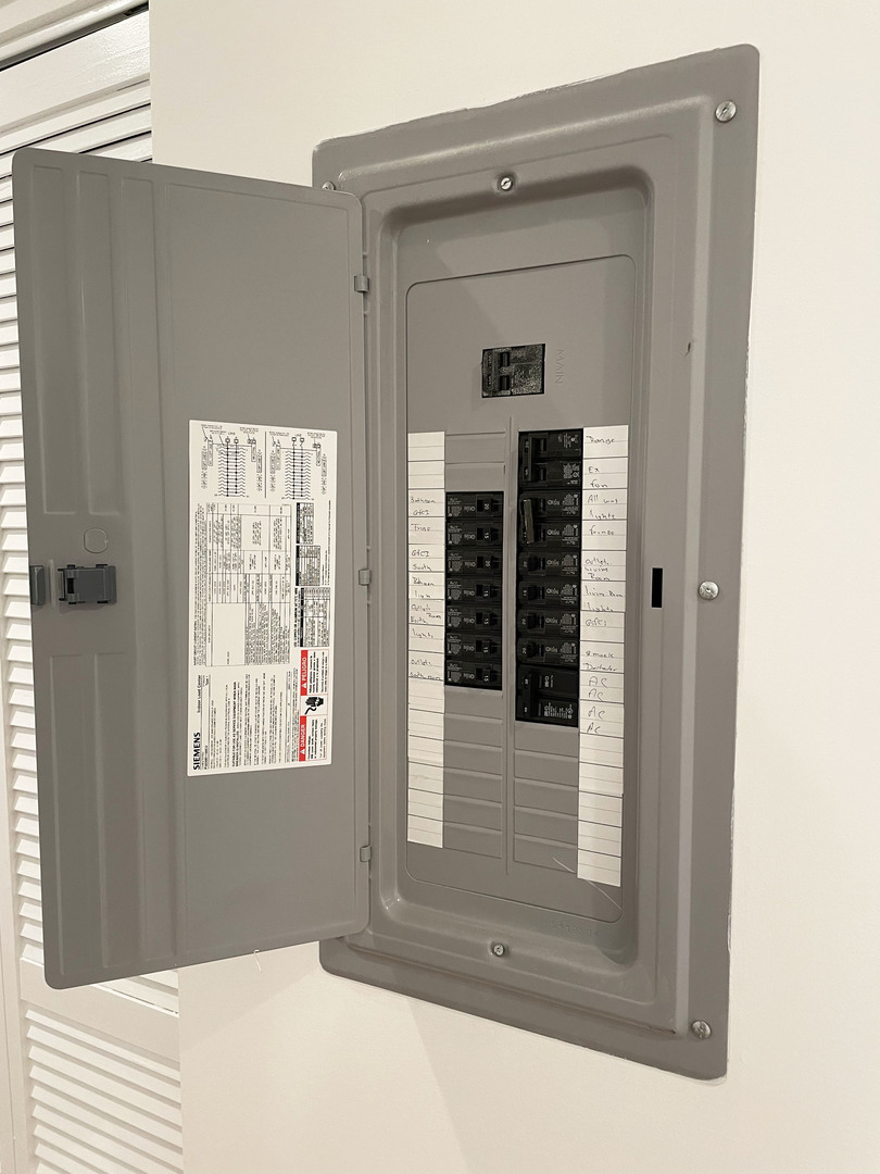 523 West 65th Place Chicago, IL 60621 - Photo 19 of 19 a view of a bedroom from a hallway