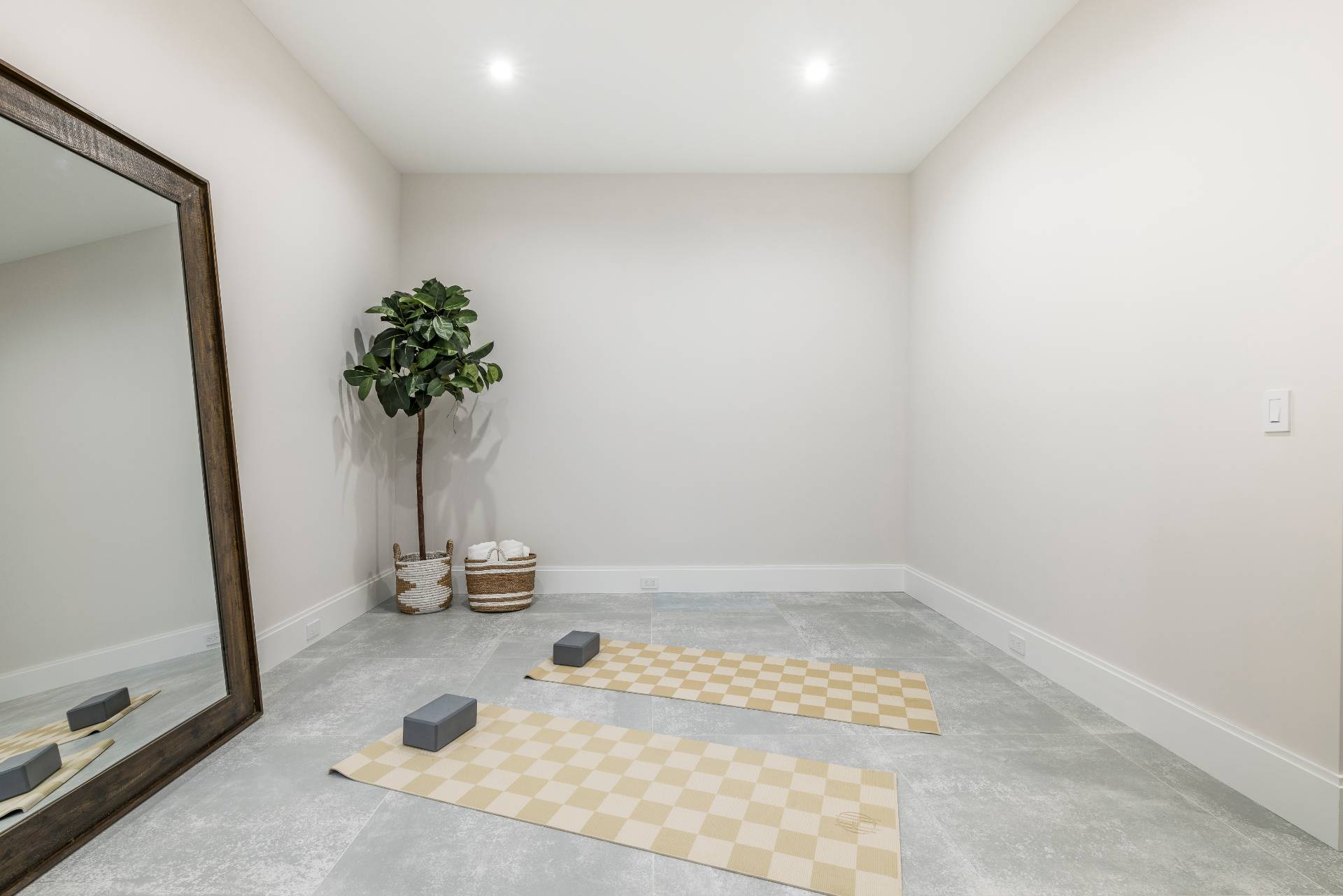 2069 Deerfield Road Sag Harbor, NY 11963 - Photo 26 of 37 a bathroom with a sink and a tub