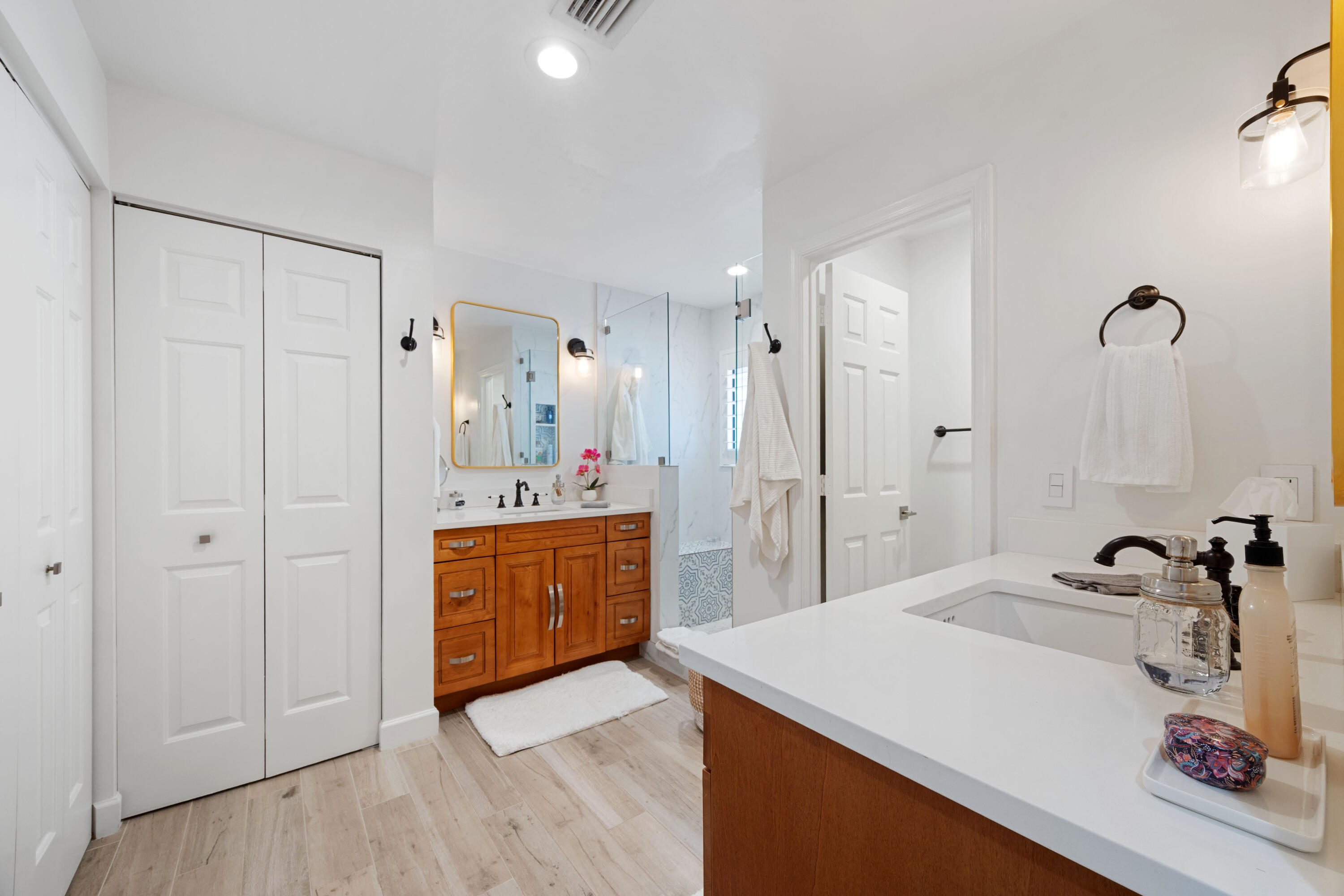 5710 Coach House Circle, Unit F Boca Raton, FL 33486 - Photo 10 of 21 1751972496118_1751939258667153a0021