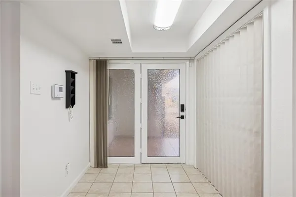 $410,000 | 930 Shady Creek Lane, Bedford, TX 76021