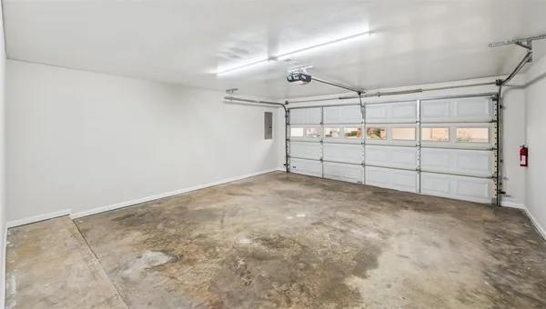 $410,000 | 930 Shady Creek Lane, Bedford, TX 76021