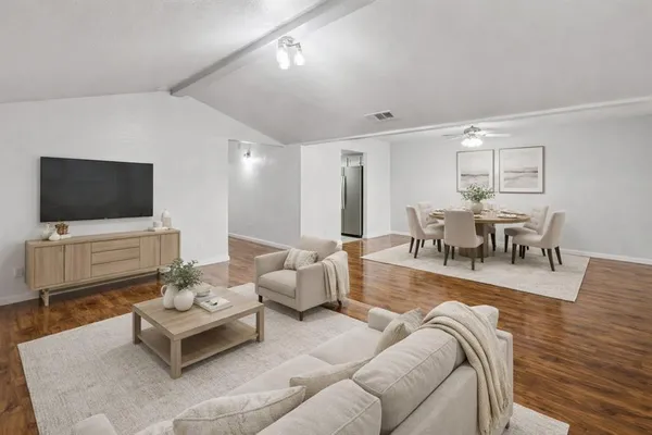 $410,000 | 930 Shady Creek Lane, Bedford, TX 76021