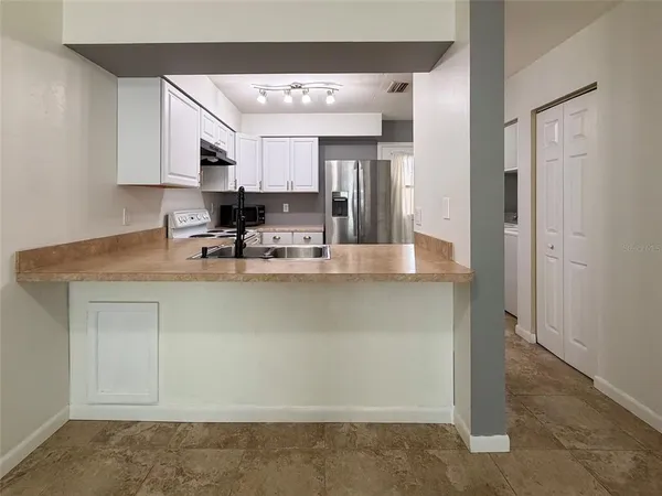 $1,350 | 2201 Southwest 39 Drive, Gainesville, FL 32607