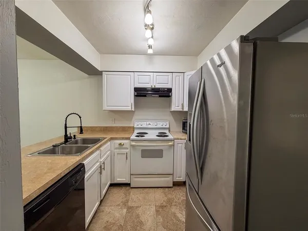 $1,350 | 2201 Southwest 39 Drive, Gainesville, FL 32607