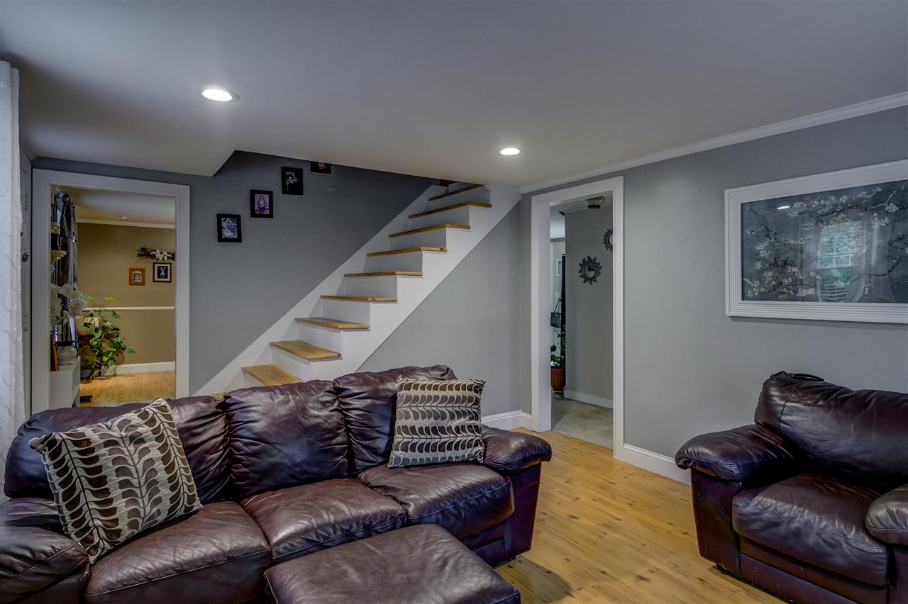 192 Stage Road Nottingham, NH 03290 - Photo 19 of 40