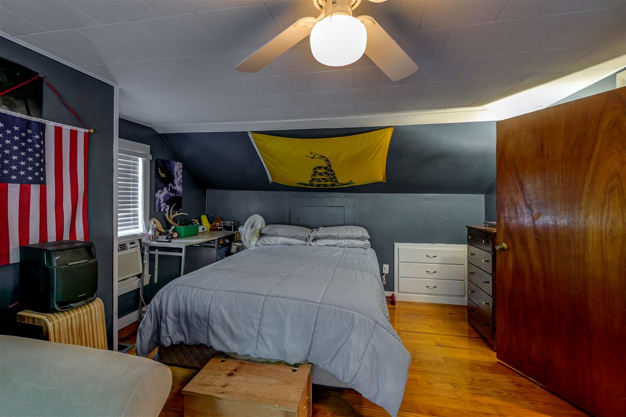 192 Stage Road Nottingham, NH 03290 - Photo 31 of 40
