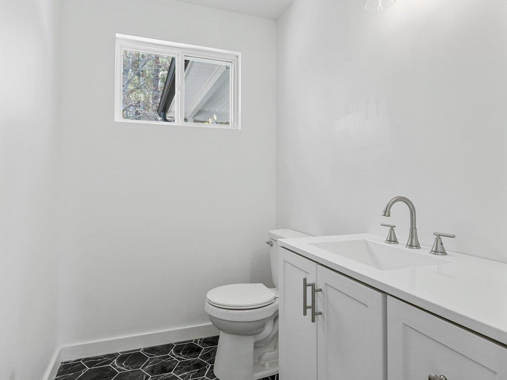 871 State Rd S-42-59 Spartanburg, SC 29307 - Photo 24 of 35