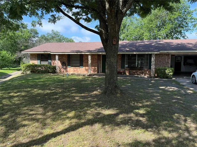 $209,900 | 1141 Bowie Street, Sulphur Springs, TX 75482