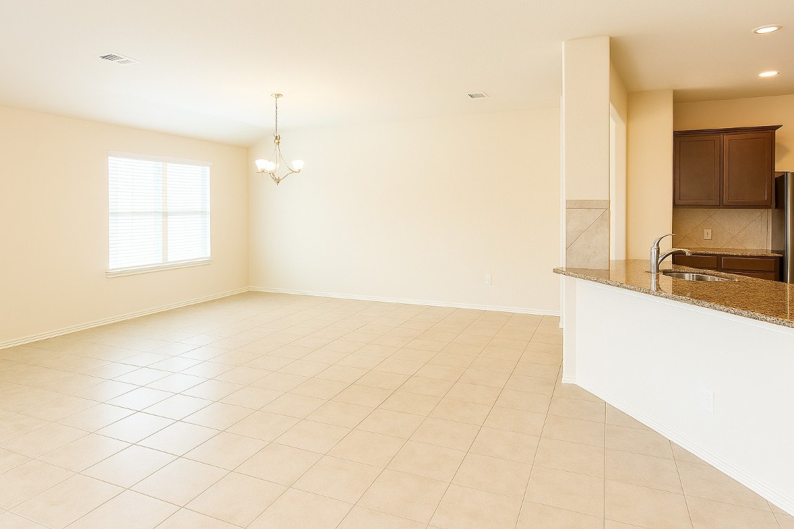 208 Durata Drive San Marcos, TX 78666 - Photo 15 of 25 virtually edited to remove furniture