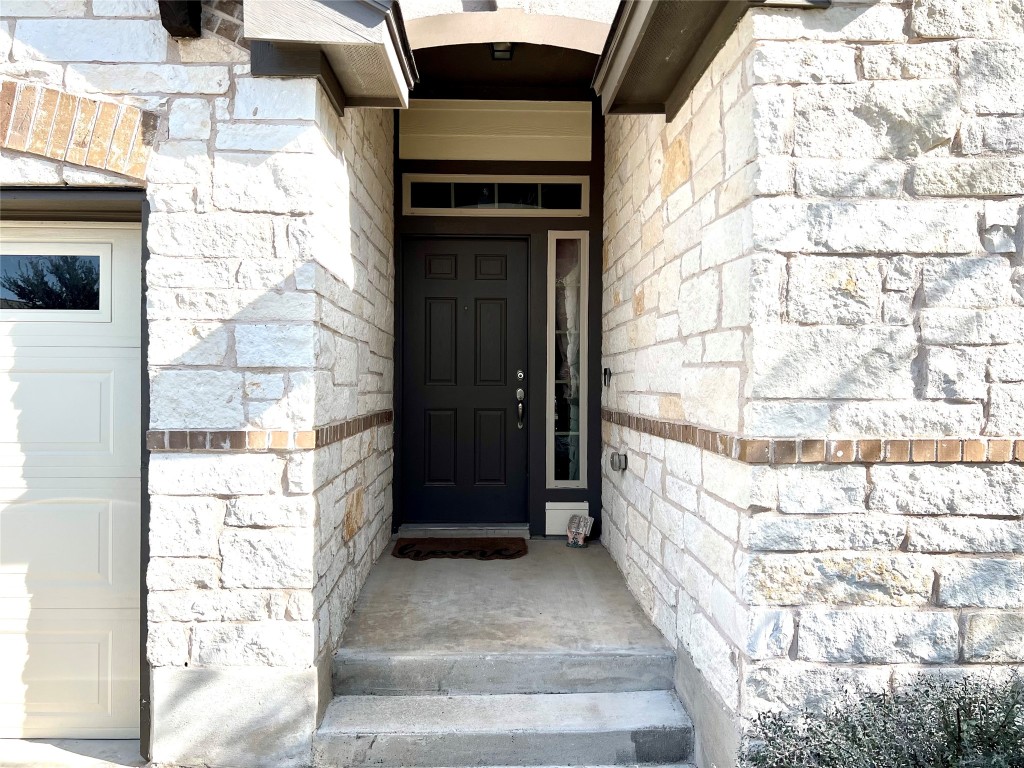 208 Durata Drive San Marcos, TX 78666 - Photo 4 of 25