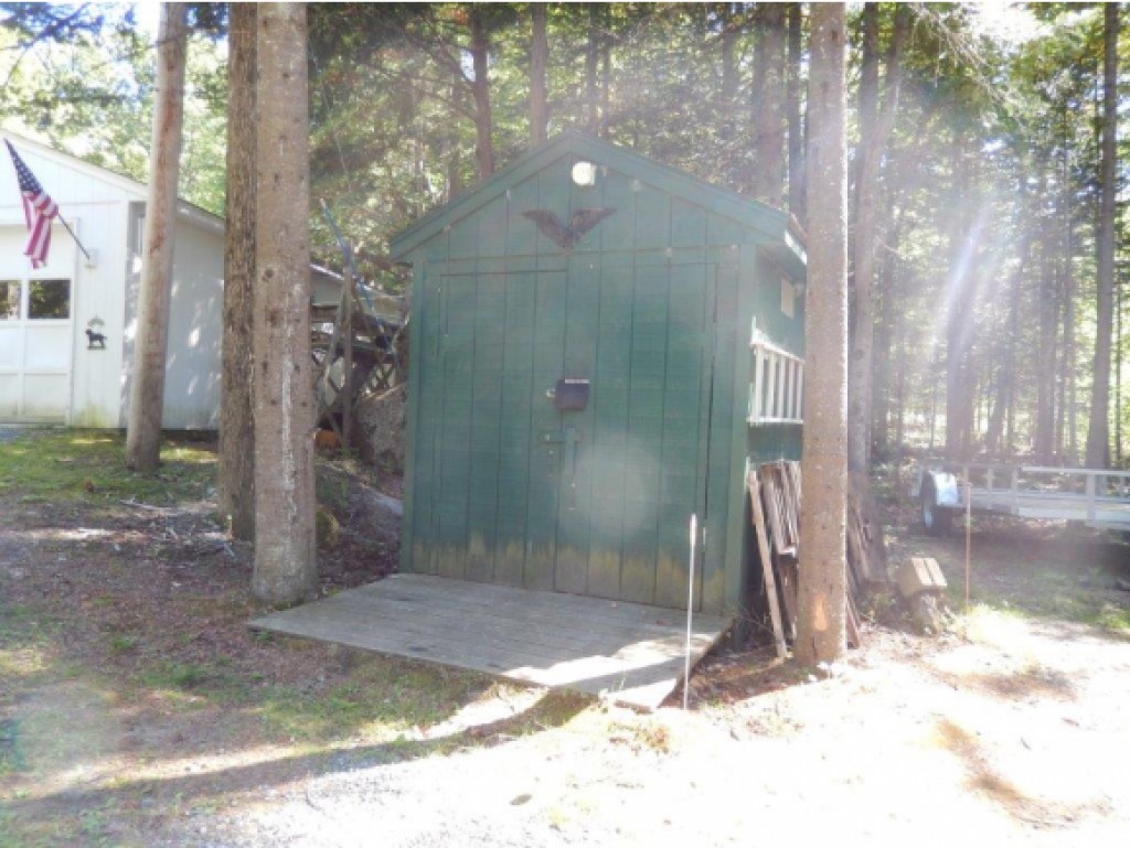 380 Ibey Road Canaan, NH 03741 - Photo 7 of 28