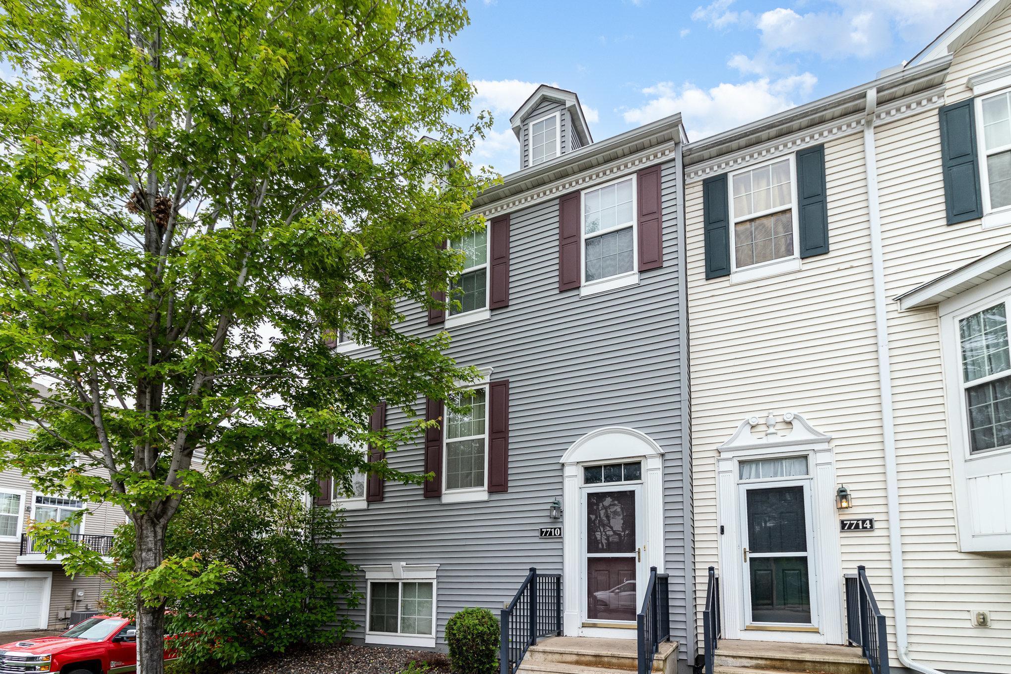 7710 Elm Grove Court New Hope, MN 55428 - Photo 2 of 29