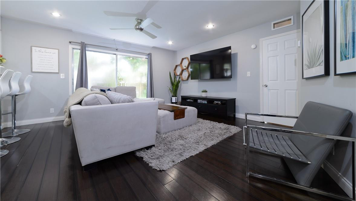 1033 Southwest 9th Avenue Boca Raton, FL 33486 - Photo 6 of 26 Photo 6