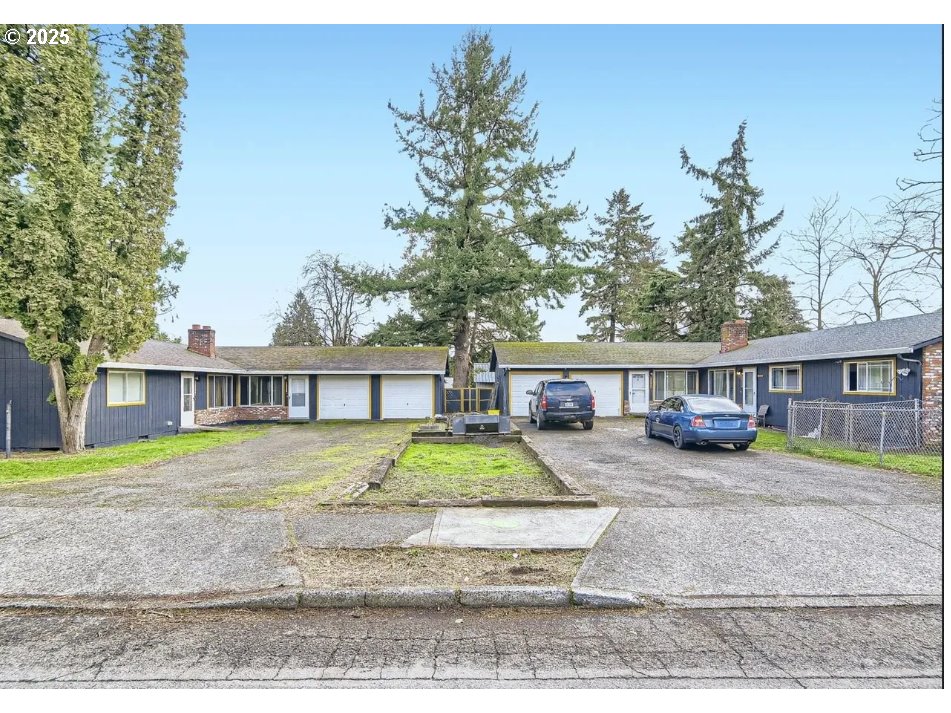 15540 Northeast Couch Street Portland, OR 97230 - Photo 2 of 27