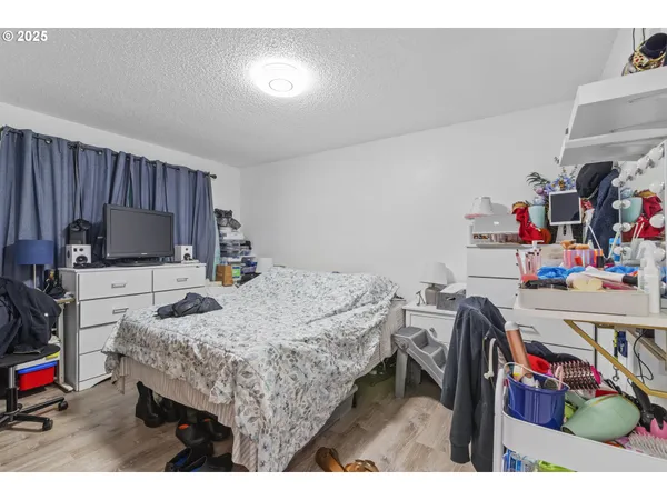 $499,000 | 15540 Northeast Couch Street, Portland, OR 97230