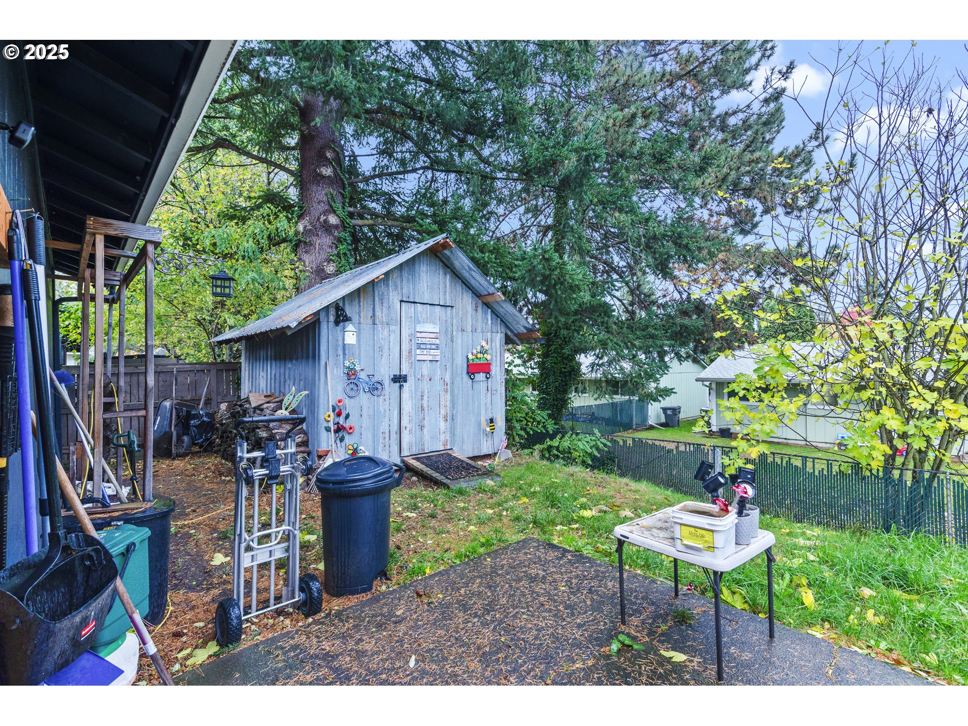 15540 Northeast Couch Street Portland, OR 97230 - Photo 26 of 27
