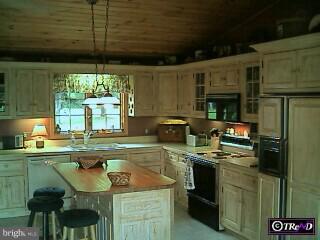 525 Blue School Road Perkasie, PA 18944 - Photo 2 of 6 Gallery Image 2
