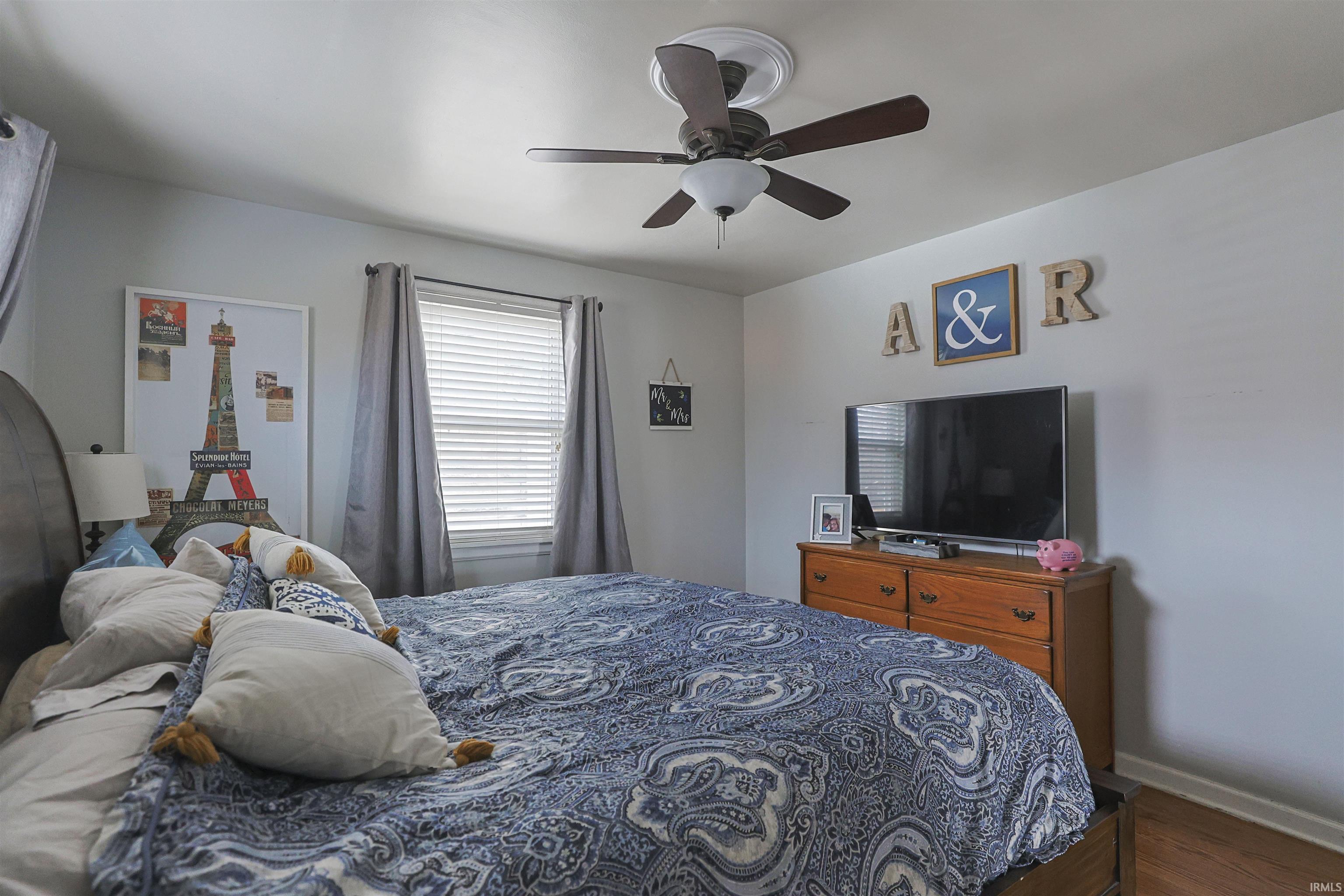 910 West Lawrence Street Mishawaka, IN 46545 - Photo 14 of 26