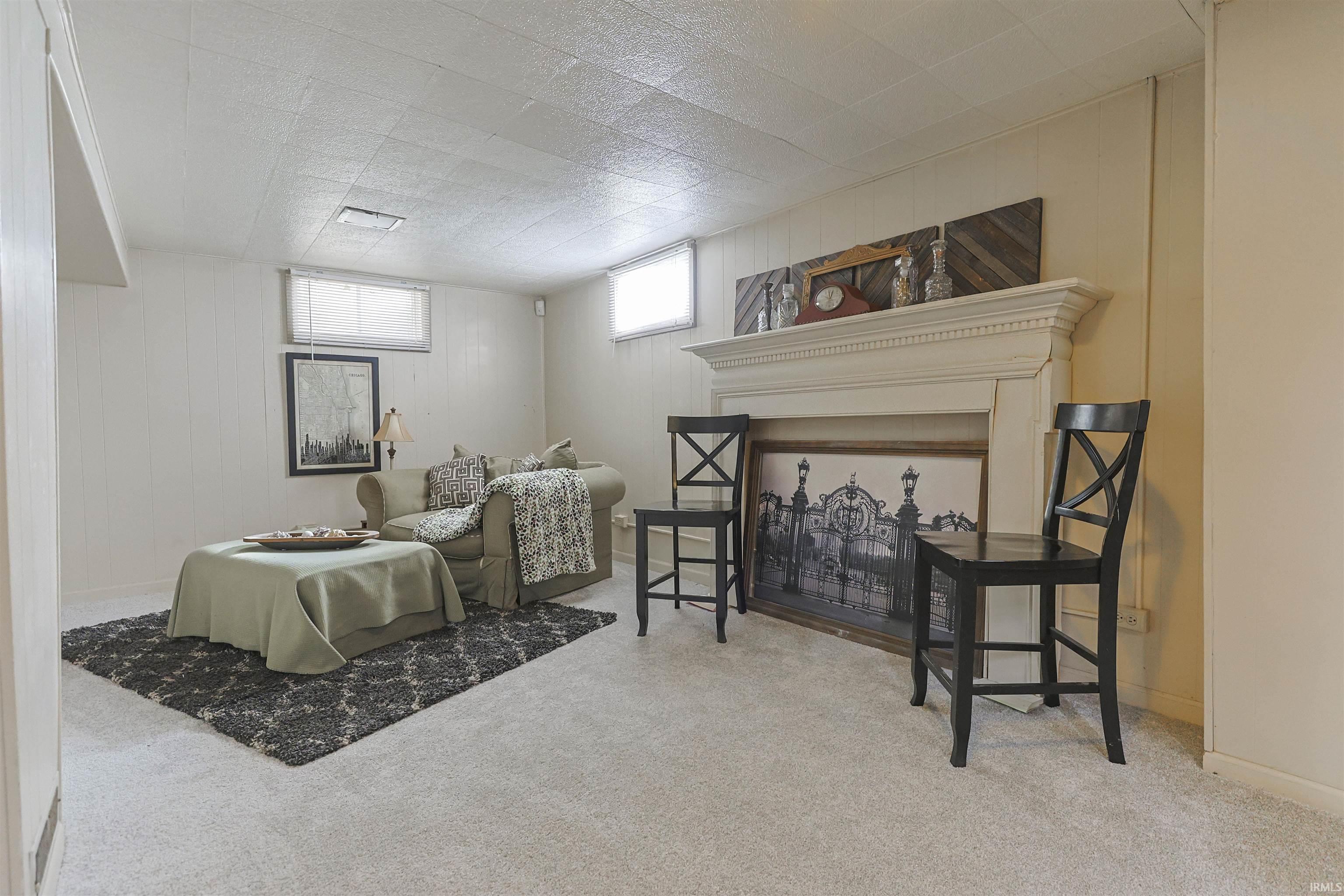 910 West Lawrence Street Mishawaka, IN 46545 - Photo 20 of 26