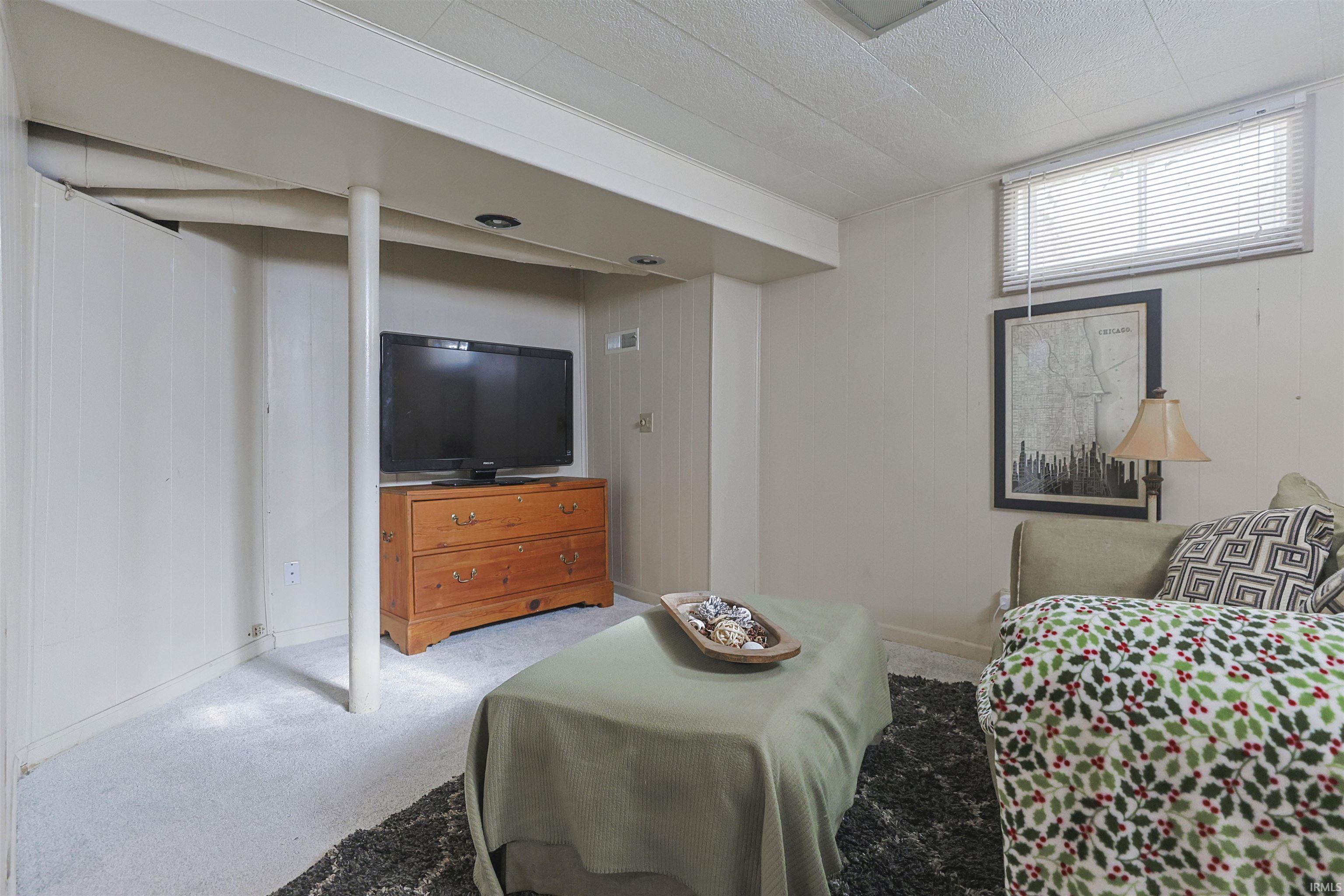 910 West Lawrence Street Mishawaka, IN 46545 - Photo 21 of 26