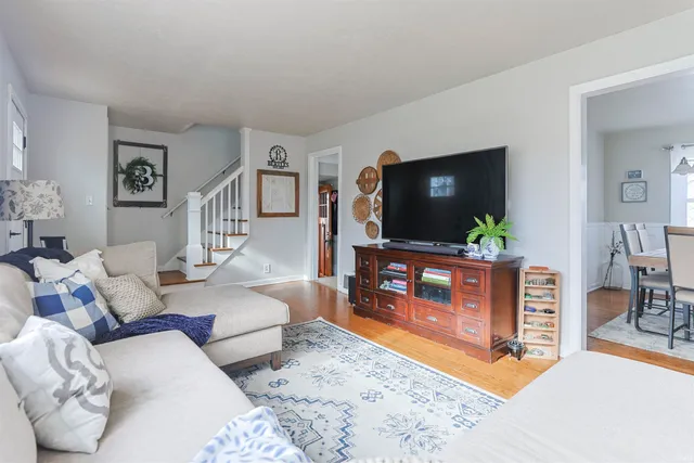 $219,900 | 910 West Lawrence Street, Mishawaka, IN 46545