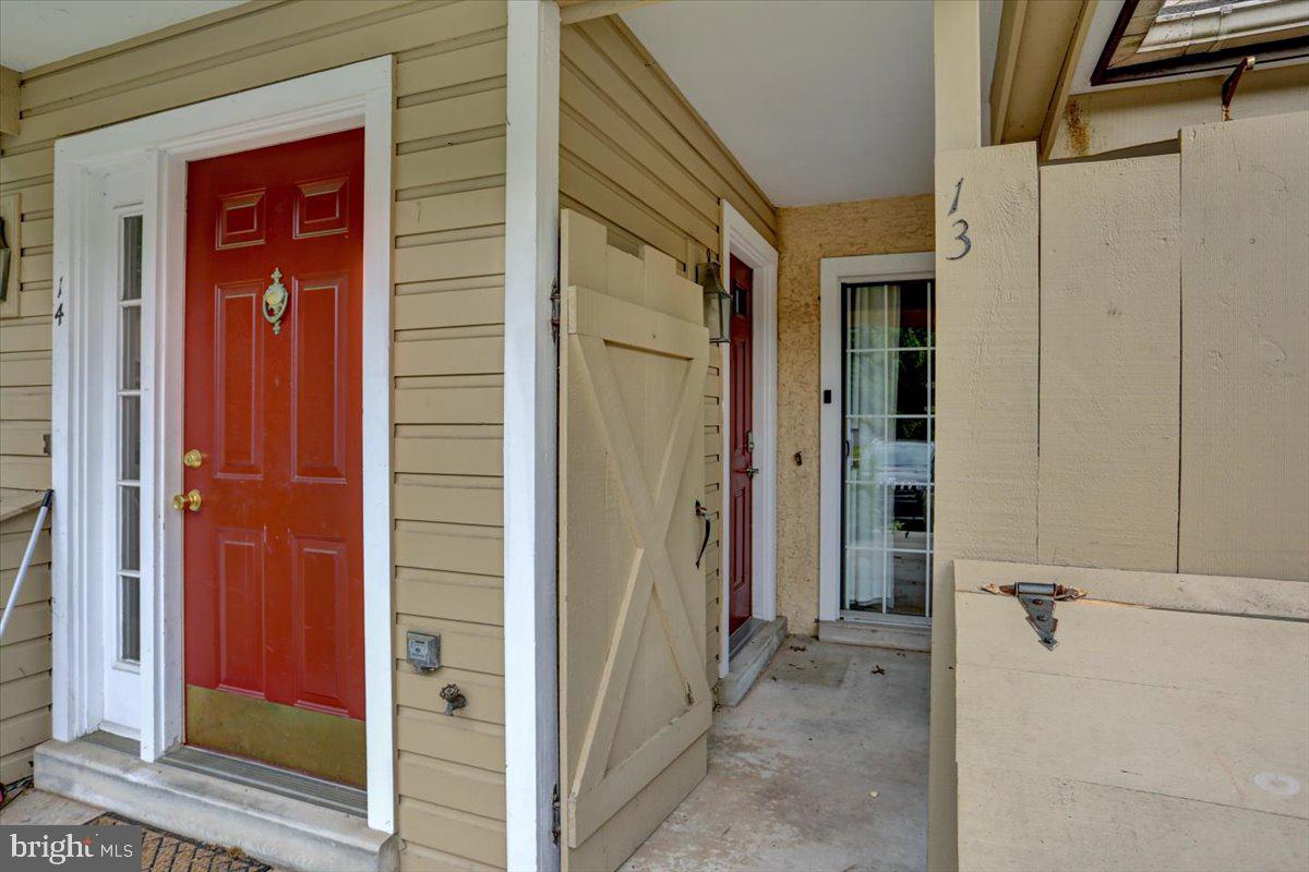 13 Tanglewood Drive Reading, PA 19607 - Photo 3 of 38 Small Courtyard