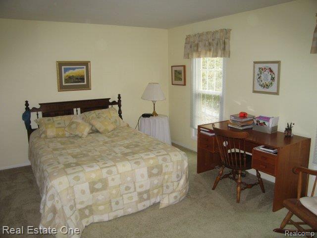 1057 Hackberry Circle Rochester, MI 48309 - Photo 14 of 17 BR #3.JPG
