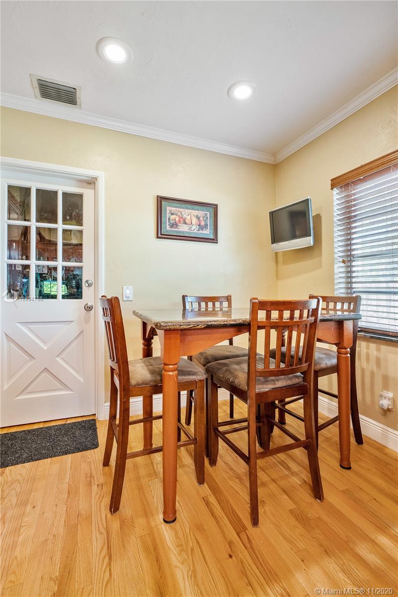 341 Southwest 21st Road Miami, FL 33129 - Photo 14 of 40