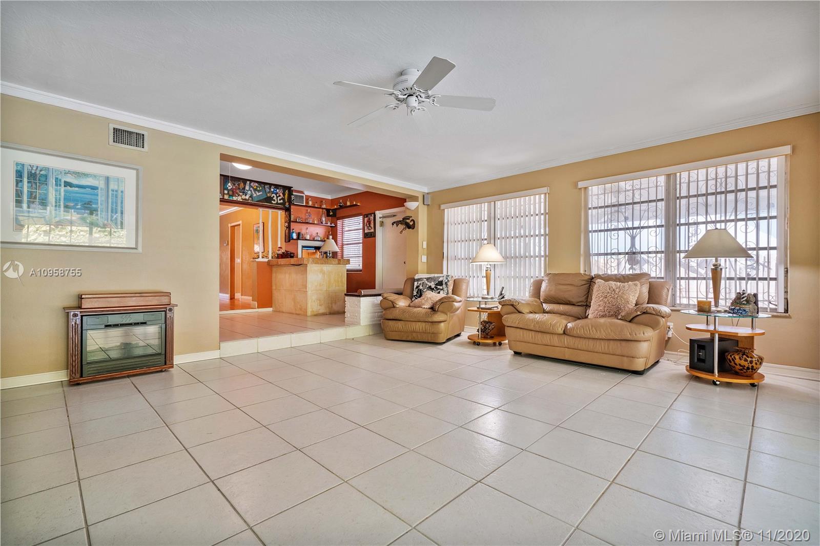 341 Southwest 21st Road Miami, FL 33129 - Photo 19 of 40