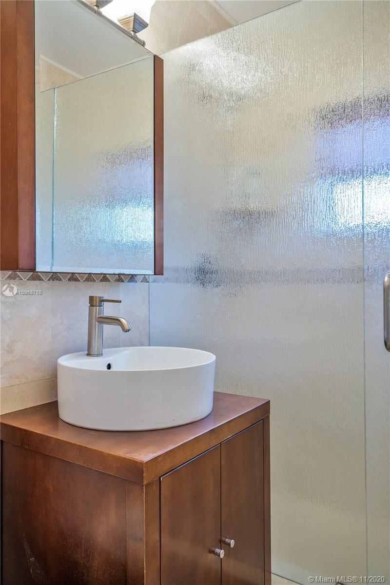 341 Southwest 21st Road Miami, FL 33129 - Photo 22 of 40