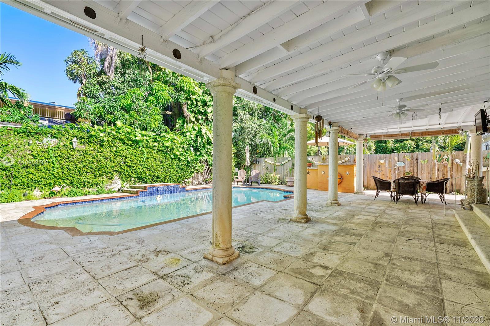 341 Southwest 21st Road Miami, FL 33129 - Photo 27 of 40