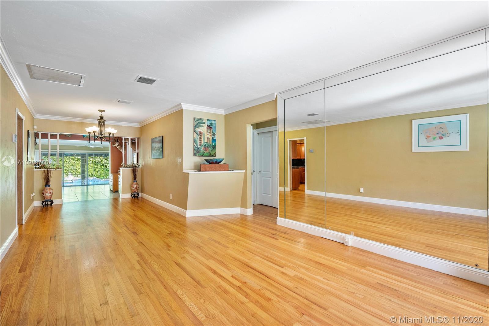 341 Southwest 21st Road Miami, FL 33129 - Photo 8 of 40