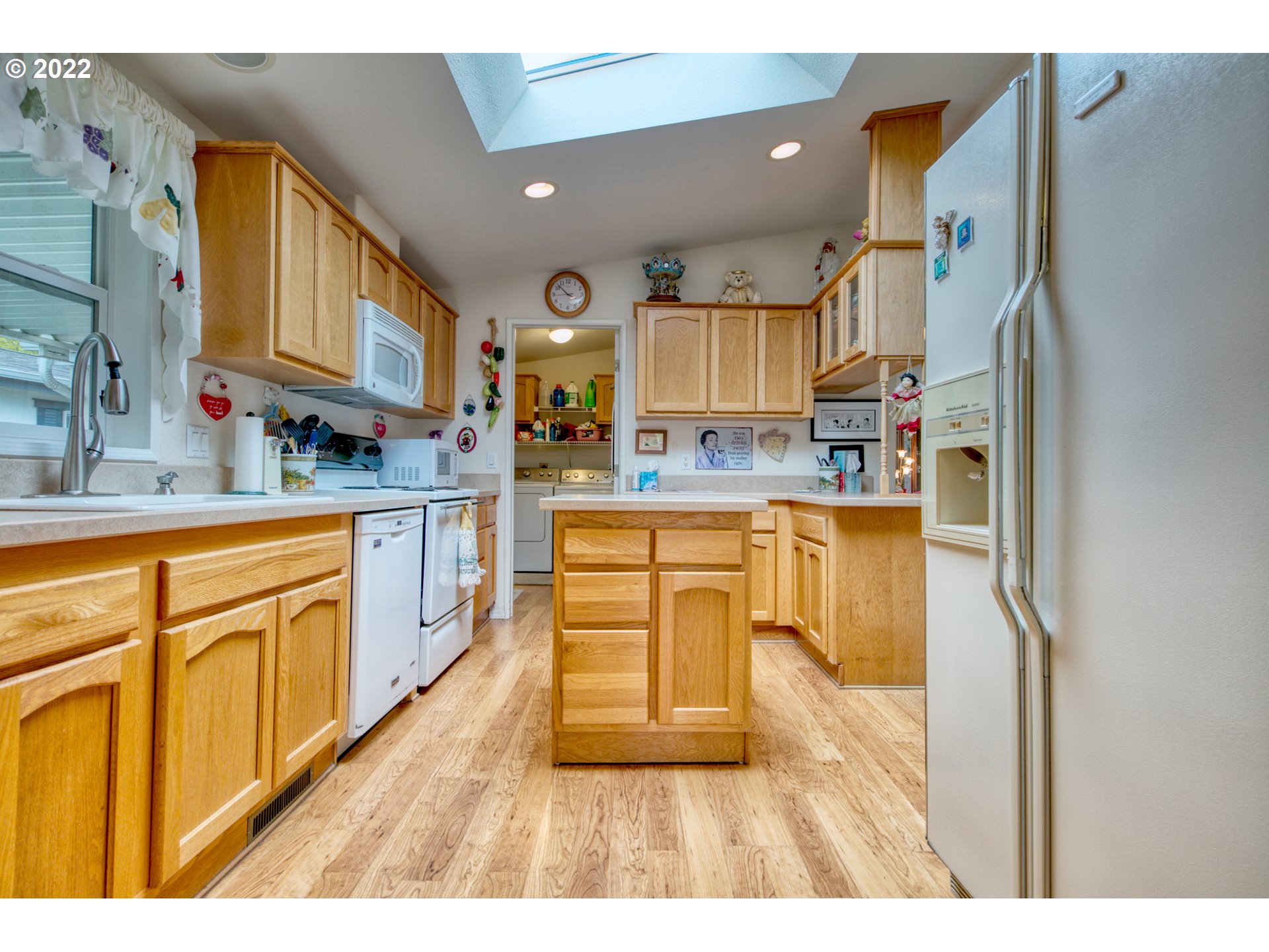 1475 Green Acres Road, Unit 32 Eugene, OR 97408 - Photo 8 of 29 Gallery Image 8