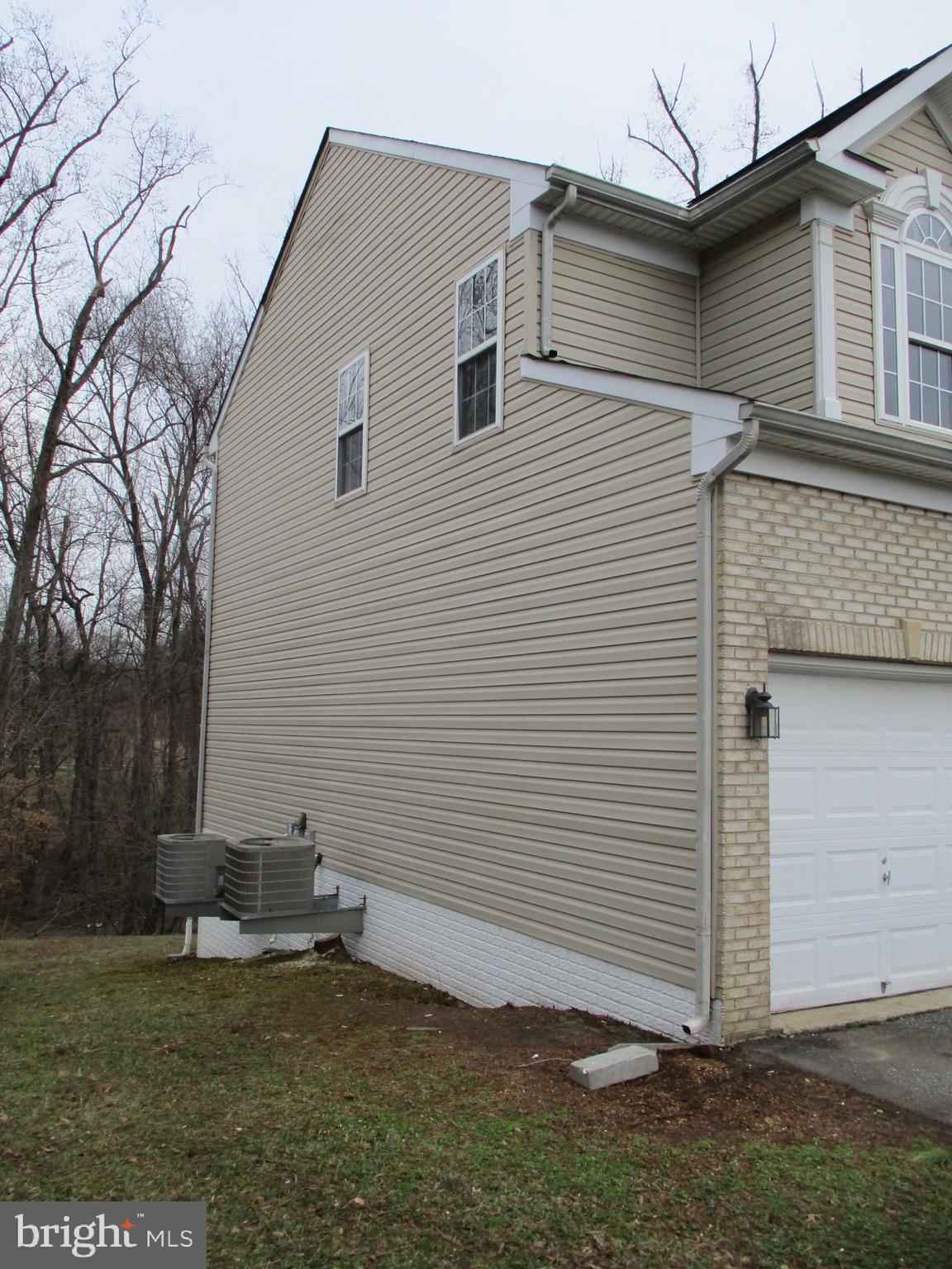 11019 Old York Road Bowie, MD 20721 - Photo 3 of 55 Side View