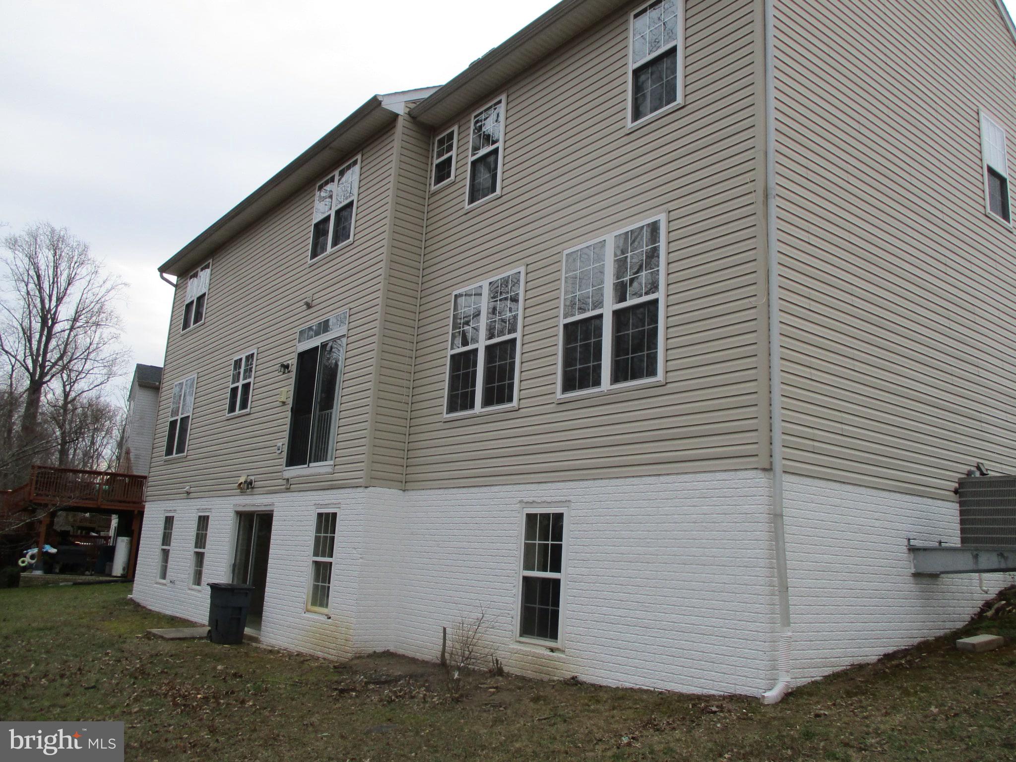 11019 Old York Road Bowie, MD 20721 - Photo 5 of 55 Rear