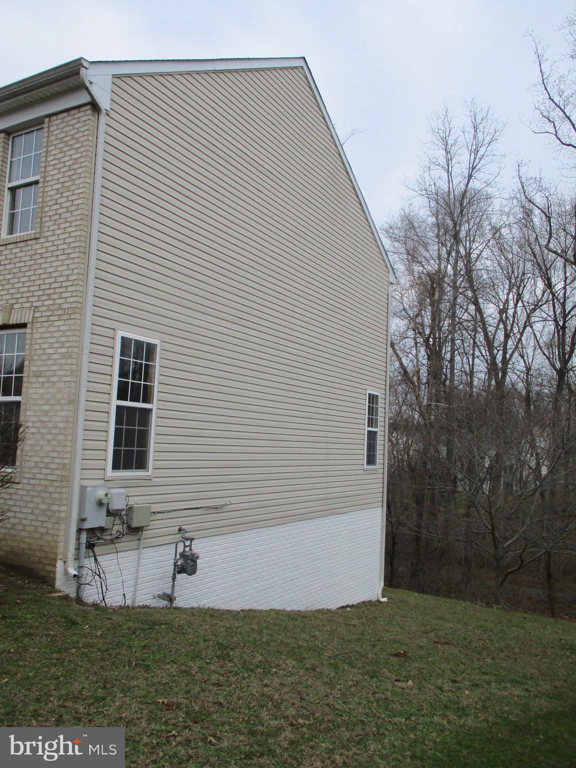 11019 Old York Road Bowie, MD 20721 - Photo 6 of 55 Side View