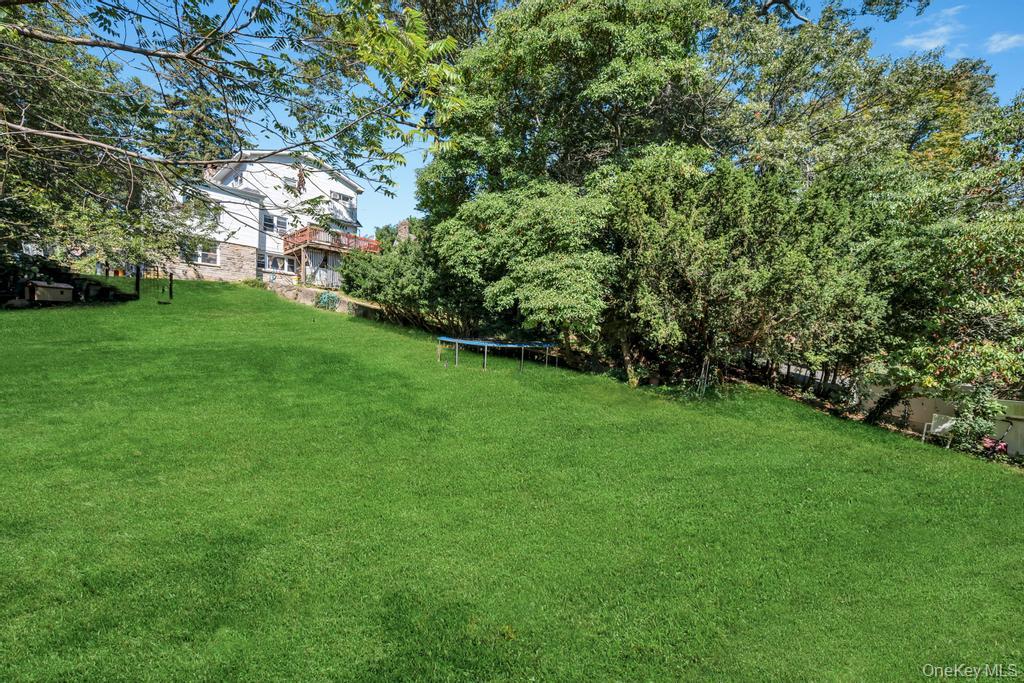 122 Dawn Road Rocky Point, NY 11778 - Photo 5 of 30