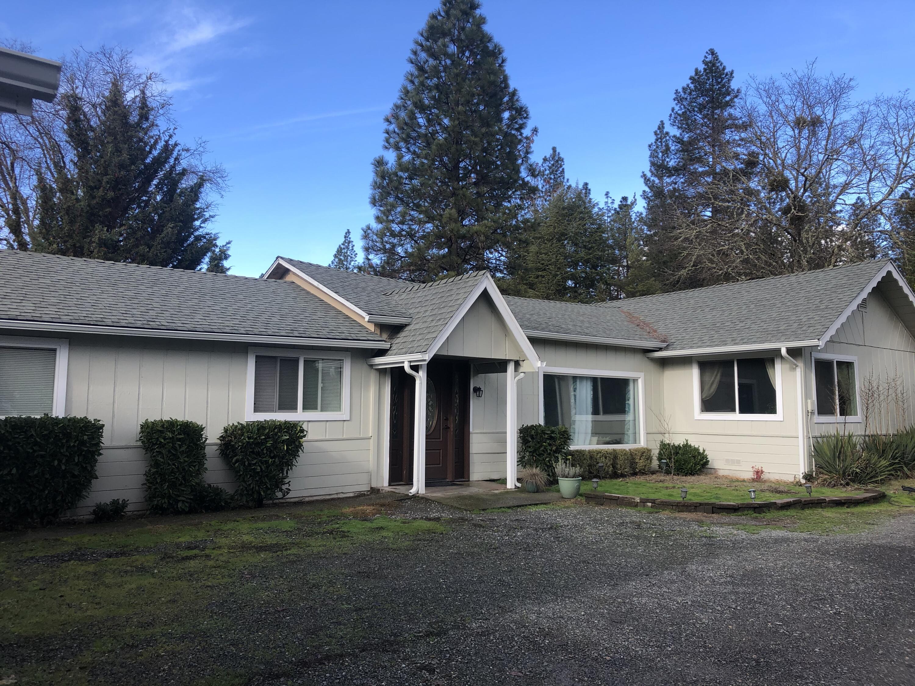 5256 New Hope Road Grants Pass, OR 97527 - Photo 1 of 23 Cover Photo