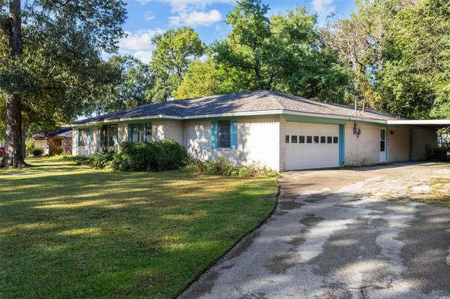 $220,000 | 301 Cunningham Drive, Lufkin, TX 75901