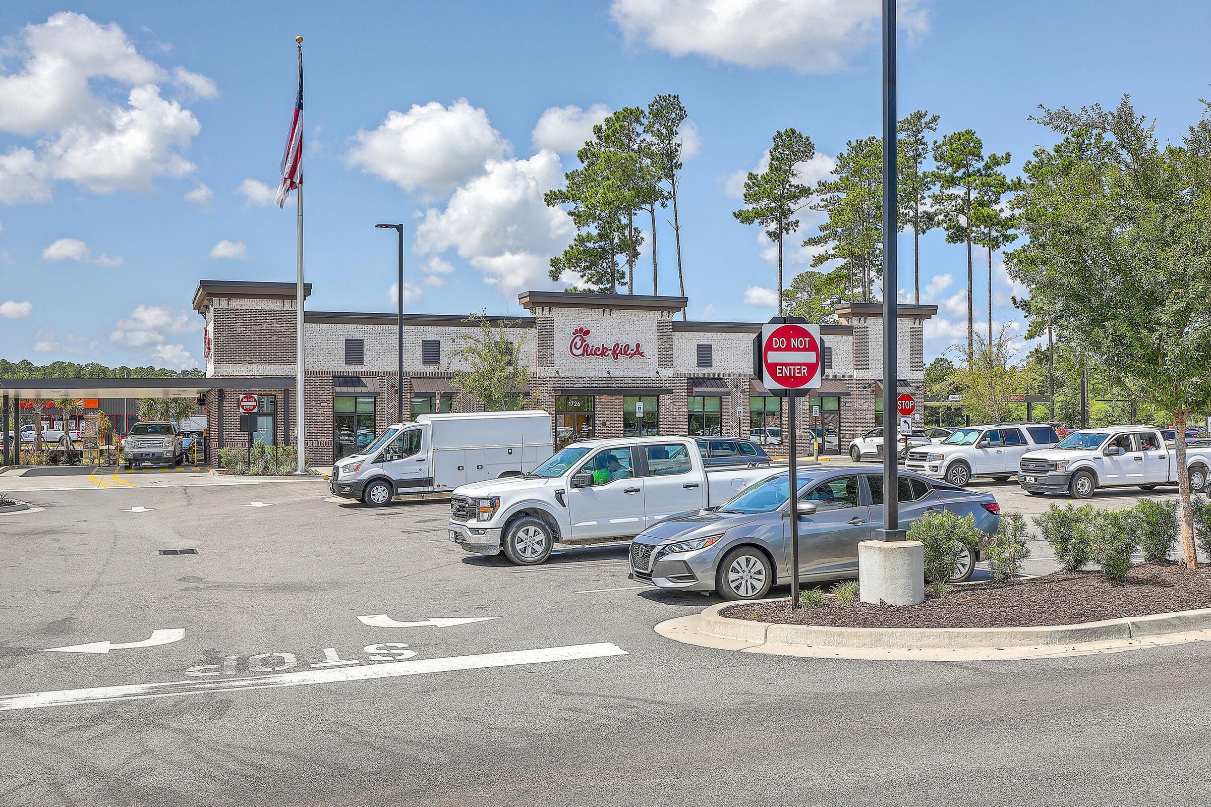 761 Sienna Way Summerville, SC 29486 - Photo 55 of 69 Chicfila