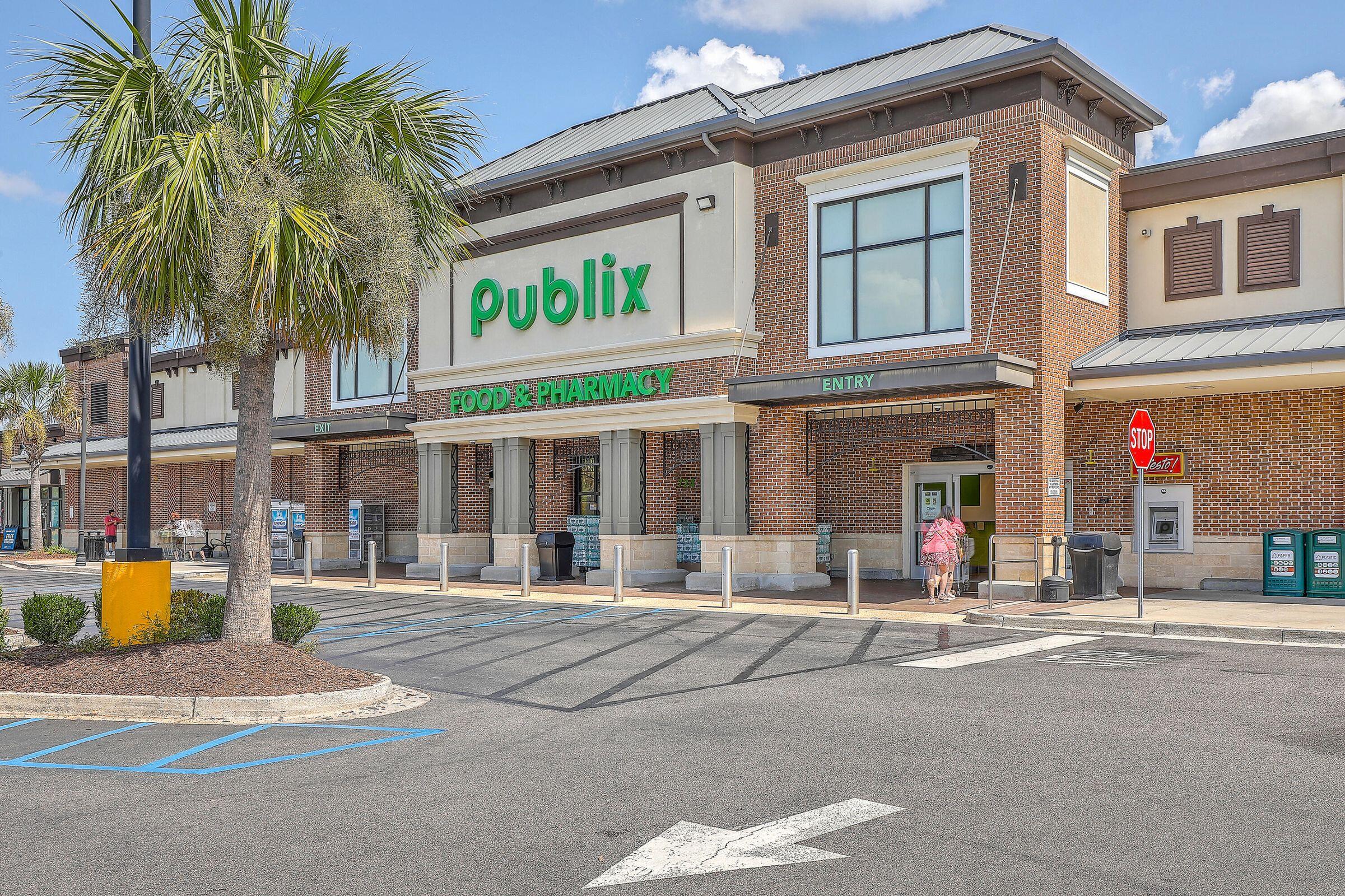 761 Sienna Way Summerville, SC 29486 - Photo 66 of 69 Publix
