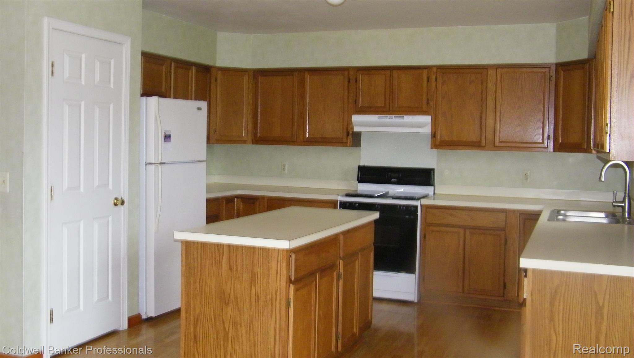 5234 East Burnside Road North Branch, MI 48461 - Photo 11 of 27 Gallery Image 11