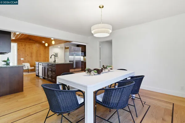 $1,950,000 | 1124 Sanders Drive, Moraga, CA 94556