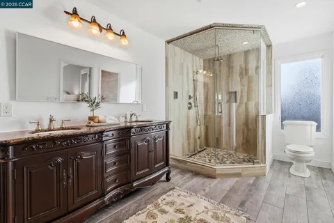 $1,650,000 | 1124 Sanders Drive, Moraga, CA 94556