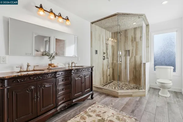 $1,950,000 | 1124 Sanders Drive, Moraga, CA 94556