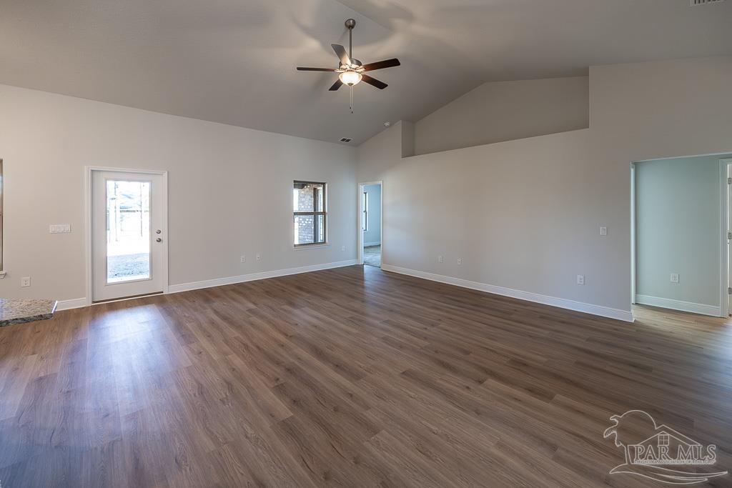 5974 Parsonage Circle Milton, FL 32570 - Photo 11 of 27