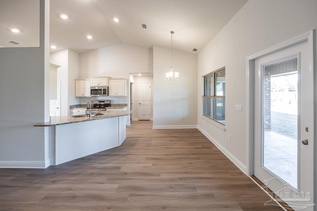 5974 Parsonage Circle Milton, FL 32570 - Photo 14 of 27