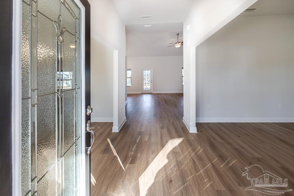 5974 Parsonage Circle Milton, FL 32570 - Photo 8 of 27