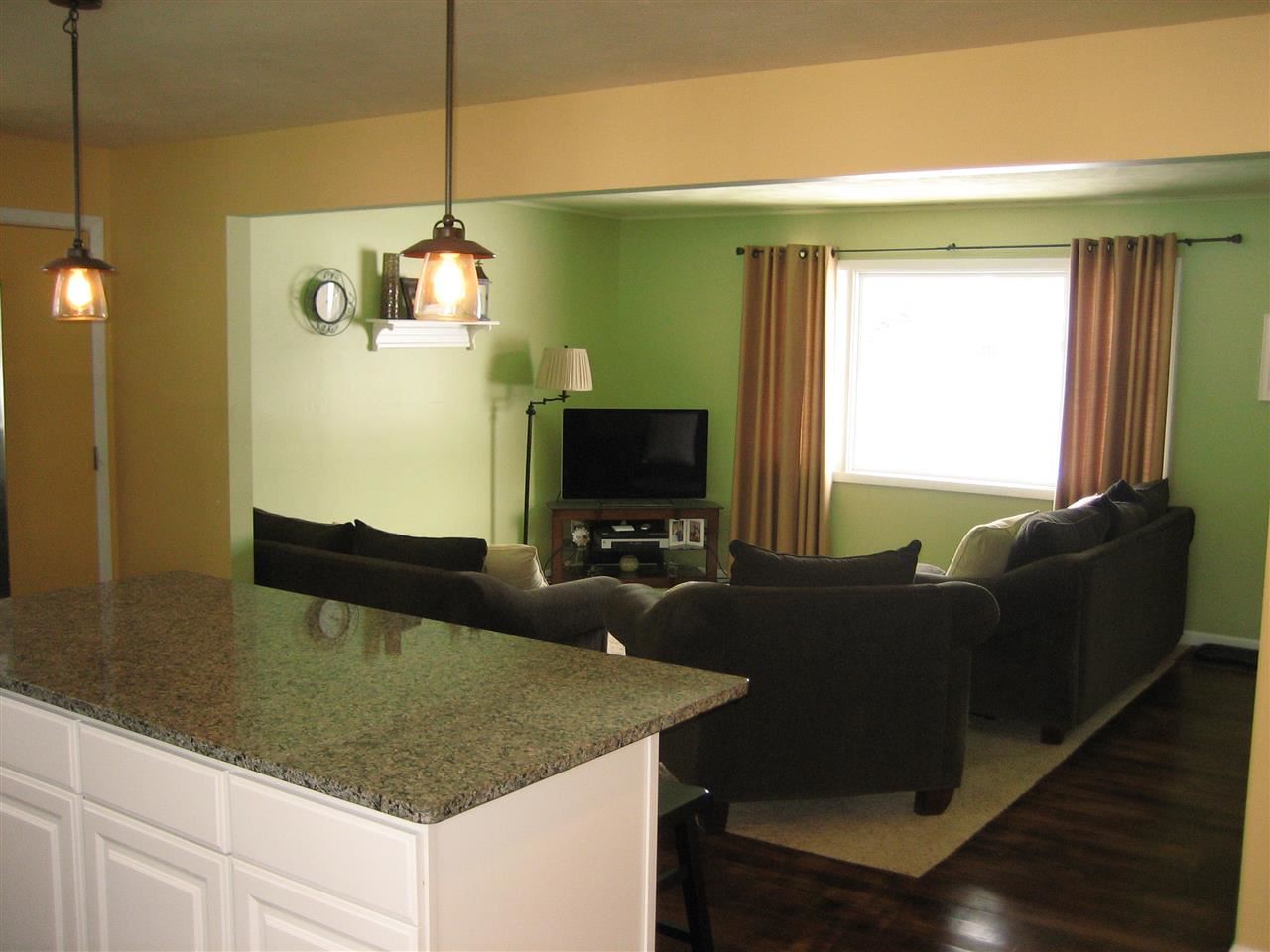 54977 Buckeye Road Mishawaka, IN 46545 - Photo 6 of 18 Gallery Image 6