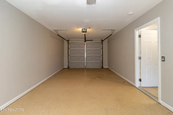 $1,645 | 4622 Ventura Drive, Knoxville, TN 37938